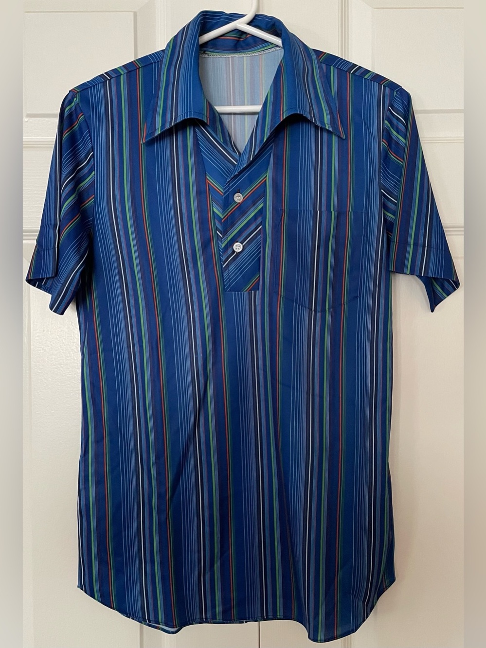 Vintage Men’s Blue Striped Short-Sleeve Polo